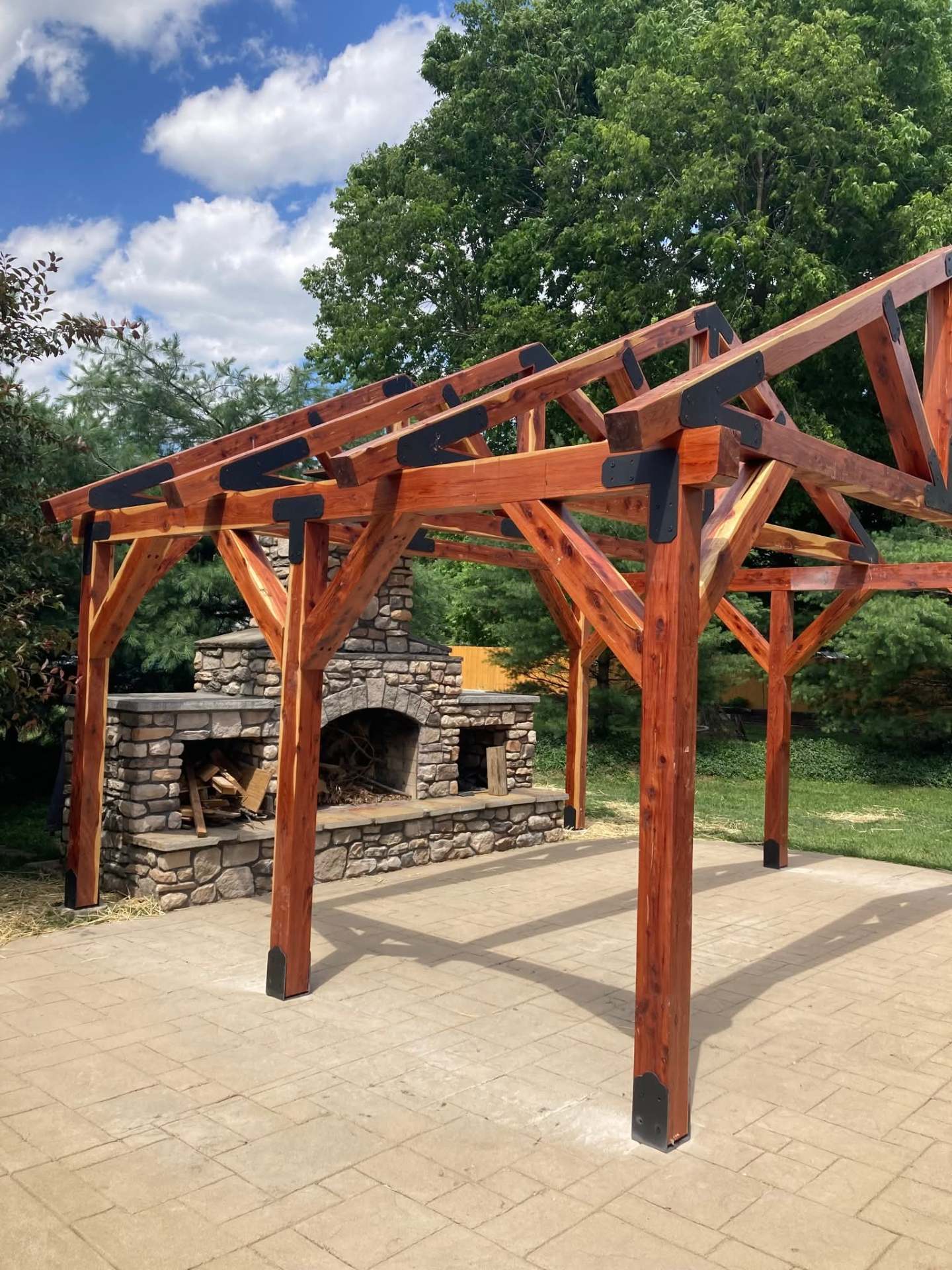 Timber frame trusses with steel connector plates